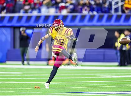 Thumbnail 3 in Roosevelt vs. Garfield (The East Los Angeles Classic) photogallery.