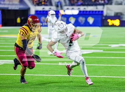 Thumbnail 1 in Roosevelt vs. Garfield (The East Los Angeles Classic) photogallery.