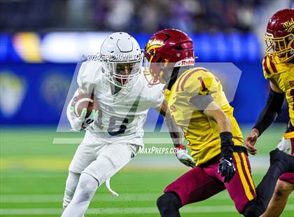 Thumbnail 1 in Roosevelt vs. Garfield (The East Los Angeles Classic) photogallery.