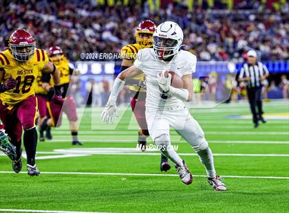 Thumbnail 2 in Roosevelt vs. Garfield (The East Los Angeles Classic) photogallery.