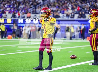 Thumbnail 1 in Roosevelt vs. Garfield (The East Los Angeles Classic) photogallery.