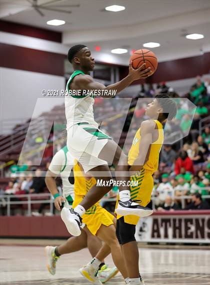 Thumbnail 2 in Tatum vs. Madison (UIL 3A Regional Finals) photogallery.