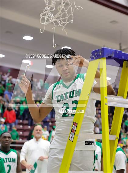 Thumbnail 3 in Tatum vs. Madison (UIL 3A Regional Finals) photogallery.