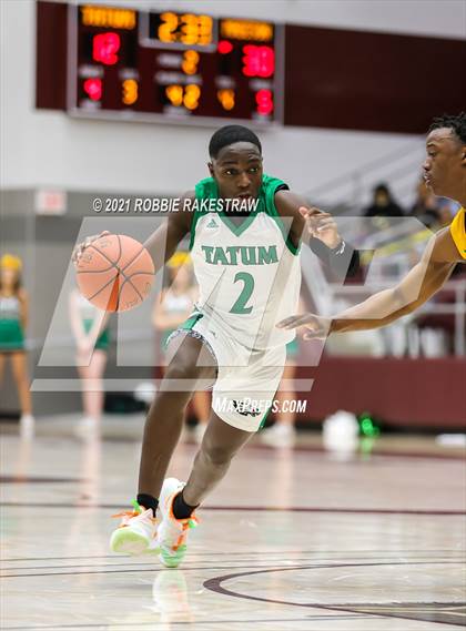 Thumbnail 2 in Tatum vs. Madison (UIL 3A Regional Finals) photogallery.