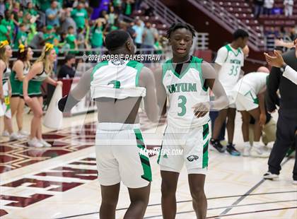 Thumbnail 1 in Tatum vs. Madison (UIL 3A Regional Finals) photogallery.