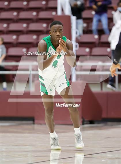 Thumbnail 3 in Tatum vs. Madison (UIL 3A Regional Finals) photogallery.