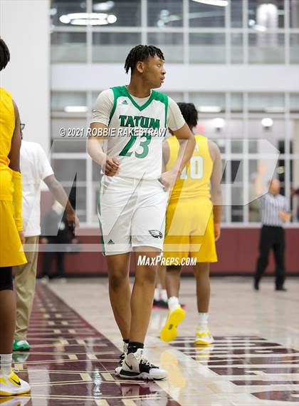 Thumbnail 3 in Tatum vs. Madison (UIL 3A Regional Finals) photogallery.