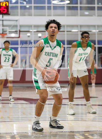 Thumbnail 3 in Tatum vs. Madison (UIL 3A Regional Finals) photogallery.