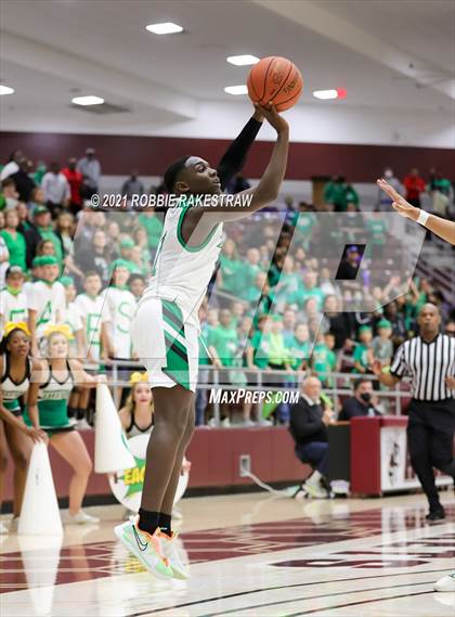 Thumbnail 3 in Tatum vs. Madison (UIL 3A Regional Finals) photogallery.