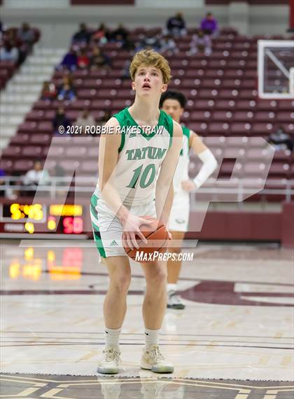 Thumbnail 3 in Tatum vs. Madison (UIL 3A Regional Finals) photogallery.