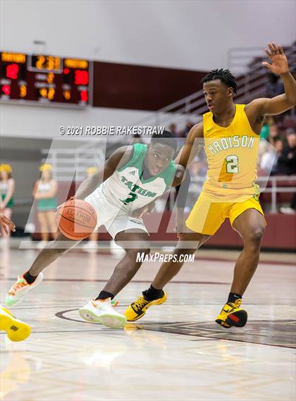 Thumbnail 1 in Tatum vs. Madison (UIL 3A Regional Finals) photogallery.