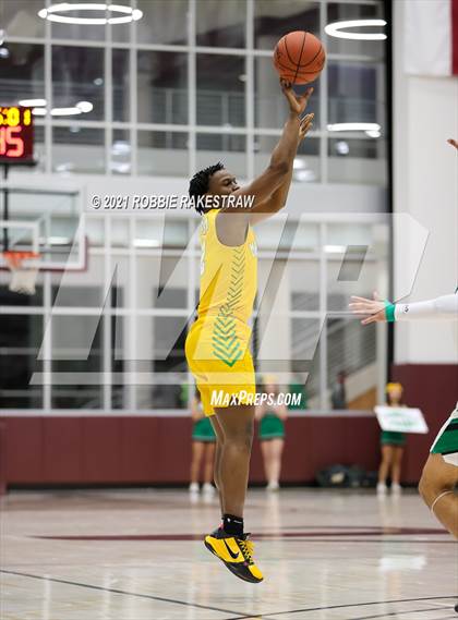 Thumbnail 3 in Tatum vs. Madison (UIL 3A Regional Finals) photogallery.