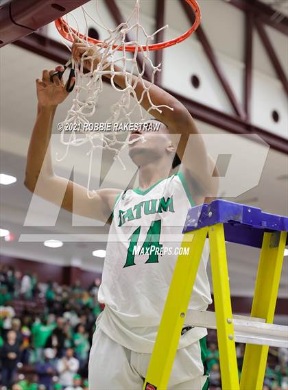 Thumbnail 1 in Tatum vs. Madison (UIL 3A Regional Finals) photogallery.