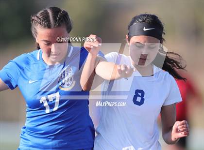 Thumbnail 2 in San Dimas vs. El Segundo (D4 CIF SS Final) photogallery.