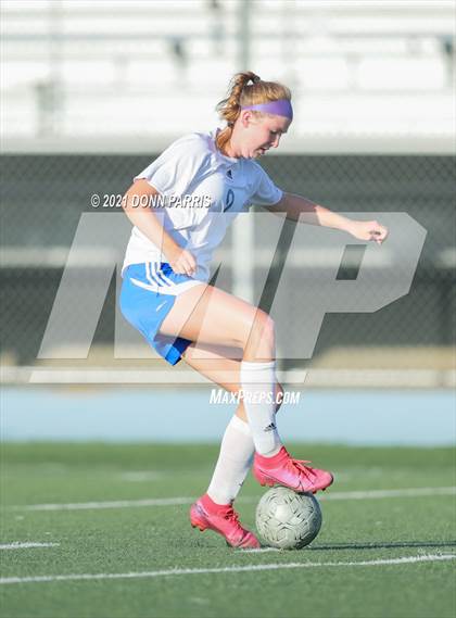 Thumbnail 2 in San Dimas vs. El Segundo (D4 CIF SS Final) photogallery.