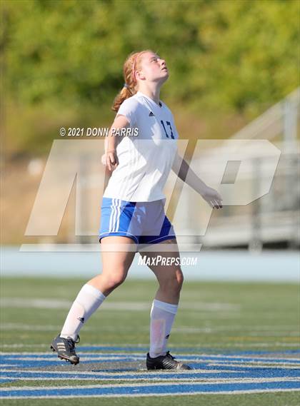 Thumbnail 2 in San Dimas vs. El Segundo (D4 CIF SS Final) photogallery.