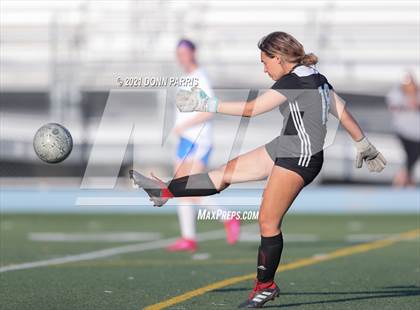 Thumbnail 3 in San Dimas vs. El Segundo (D4 CIF SS Final) photogallery.