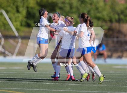 Thumbnail 2 in San Dimas vs. El Segundo (D4 CIF SS Final) photogallery.