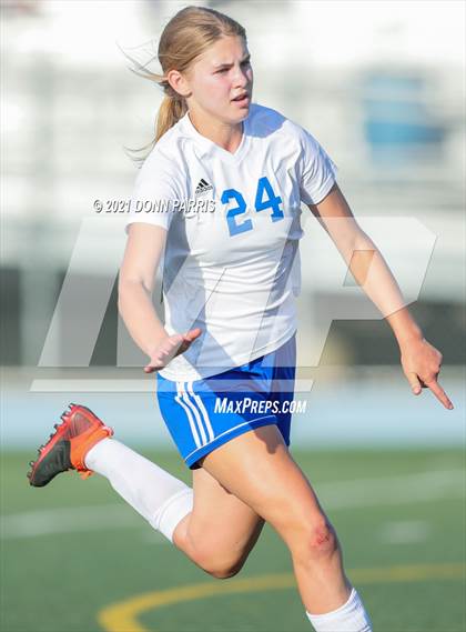Thumbnail 3 in San Dimas vs. El Segundo (D4 CIF SS Final) photogallery.
