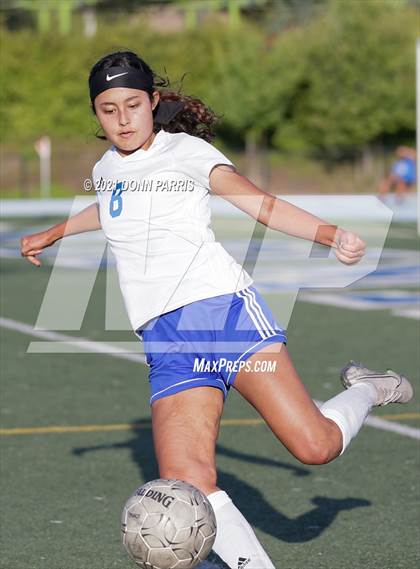 Thumbnail 1 in San Dimas vs. El Segundo (D4 CIF SS Final) photogallery.