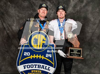 Thumbnail 3 in Summerville (CIF State DIV 6A Championship Trophy Award Photos) photogallery.