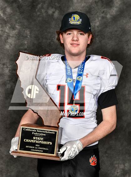 Thumbnail 1 in Summerville (CIF State DIV 6A Championship Trophy Award Photos) photogallery.