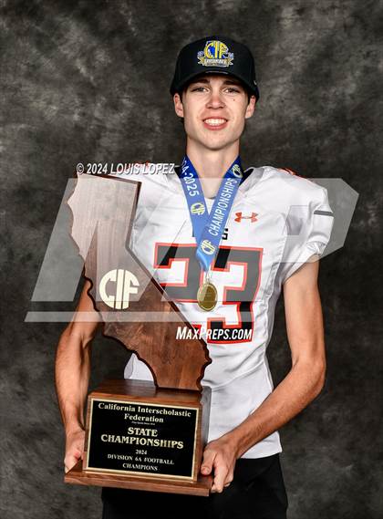 Thumbnail 3 in Summerville (CIF State DIV 6A Championship Trophy Award Photos) photogallery.