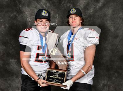 Thumbnail 3 in Summerville (CIF State DIV 6A Championship Trophy Award Photos) photogallery.