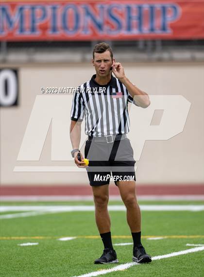 Thumbnail 2 in Charlotte Catholic vs. Cardinal Gibbons (NCHSAA 4A Final) photogallery.