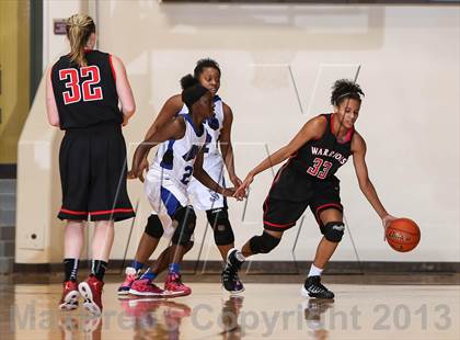 Thumbnail 3 in Martin [James] vs. Palo Duro (Fantasy of Lights Tournament) photogallery.