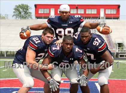 Thumbnail 3 in South Panola (Top 25 Photo Shoot) photogallery.
