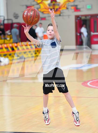 Thumbnail 1 in Lone Peak @ Sunnyslope (Hoophall West) photogallery.