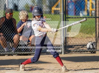 Thumbnail 3 in Lakewood @ Dakota Ridge photogallery.