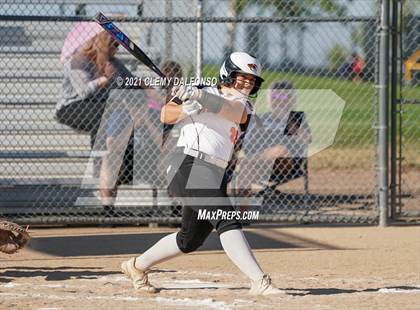 Thumbnail 3 in Lakewood @ Dakota Ridge photogallery.