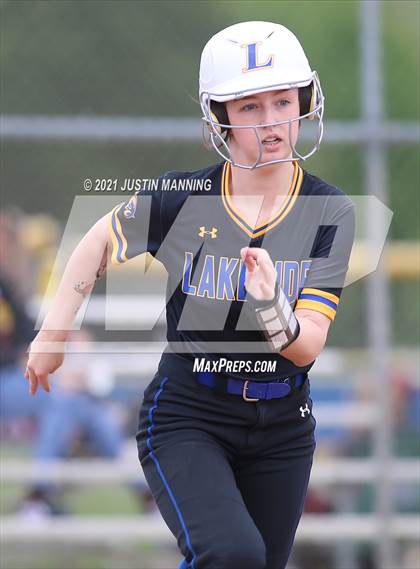 Thumbnail 1 in Texarkana @ Lakeside photogallery.