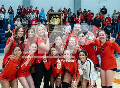 Thumbnail 3 in Mammoth vs. Kerman (CIF CS D5 Final) photogallery.
