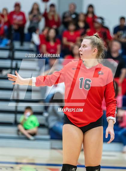 Thumbnail 1 in Mammoth vs. Kerman (CIF CS D5 Final) photogallery.