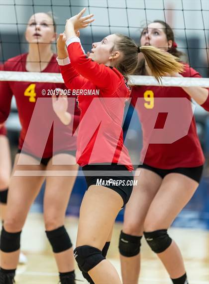Thumbnail 2 in Mammoth vs. Kerman (CIF CS D5 Final) photogallery.