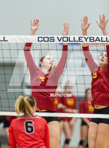 Thumbnail 3 in Mammoth vs. Kerman (CIF CS D5 Final) photogallery.