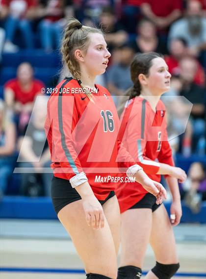 Thumbnail 1 in Mammoth vs. Kerman (CIF CS D5 Final) photogallery.