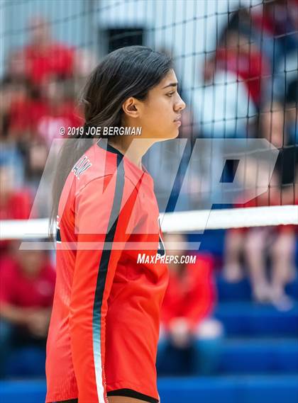 Thumbnail 1 in Mammoth vs. Kerman (CIF CS D5 Final) photogallery.