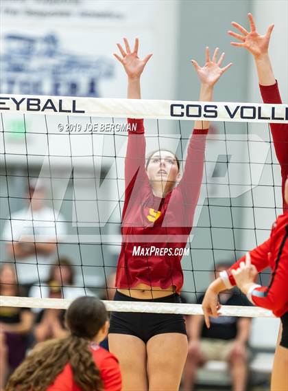 Thumbnail 3 in Mammoth vs. Kerman (CIF CS D5 Final) photogallery.