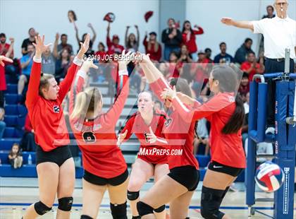 Thumbnail 3 in Mammoth vs. Kerman (CIF CS D5 Final) photogallery.