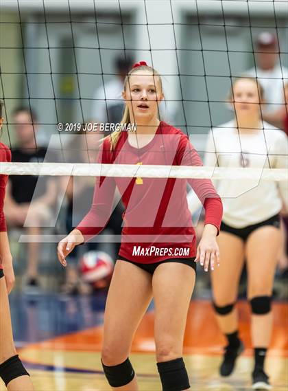 Thumbnail 2 in Mammoth vs. Kerman (CIF CS D5 Final) photogallery.