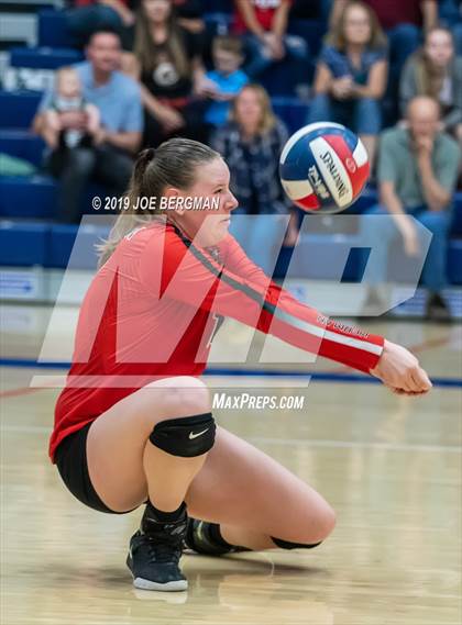 Thumbnail 2 in Mammoth vs. Kerman (CIF CS D5 Final) photogallery.