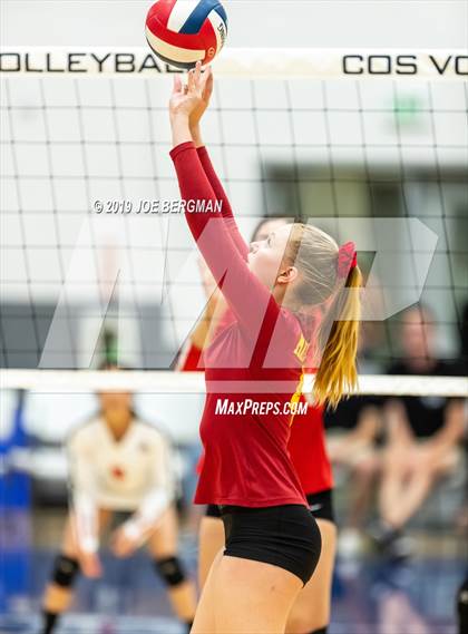 Thumbnail 1 in Mammoth vs. Kerman (CIF CS D5 Final) photogallery.