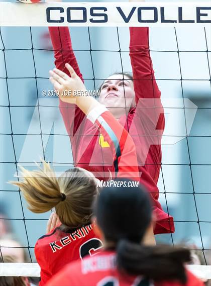 Thumbnail 2 in Mammoth vs. Kerman (CIF CS D5 Final) photogallery.