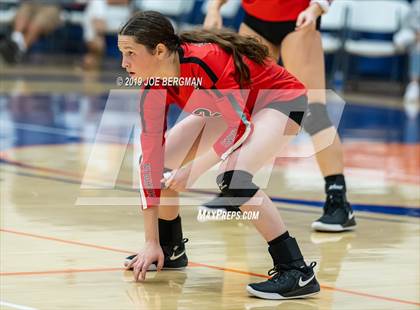 Thumbnail 2 in Mammoth vs. Kerman (CIF CS D5 Final) photogallery.