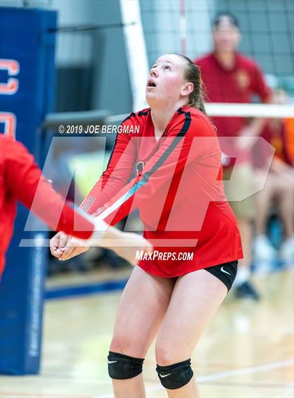 Thumbnail 1 in Mammoth vs. Kerman (CIF CS D5 Final) photogallery.