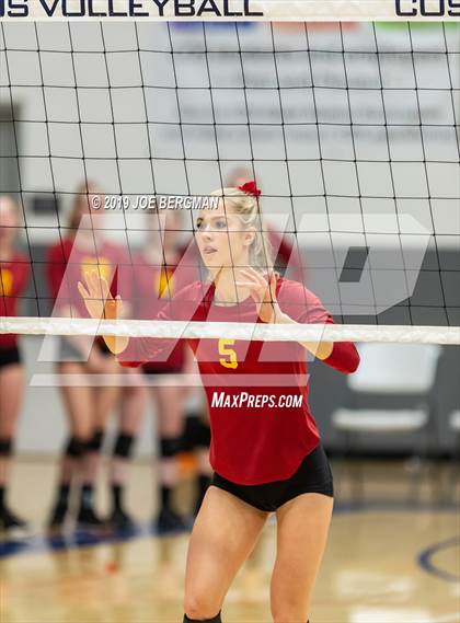 Thumbnail 1 in Mammoth vs. Kerman (CIF CS D5 Final) photogallery.